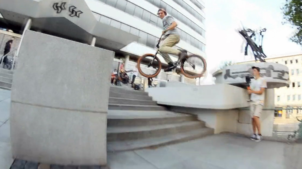 Robin Schulz mehrt den Fame der Obsessedcrew mit einer Extraportion Radkontrolle und diversen Railstunts. Mehr dazu in diesem Video.