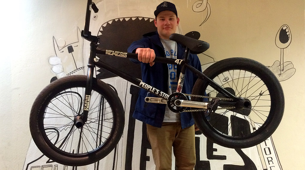 Leon Hoppe ist neu im Team des People