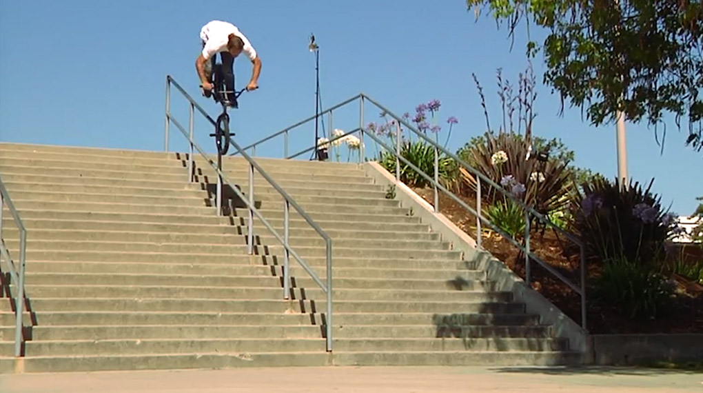 Um die Werbetrommel für seinen neuen Signaturerahmen von Verde zu rühren, hat Tony Neyer mal wieder einige heftige Toothpickgrind-Missionen abgehakt.