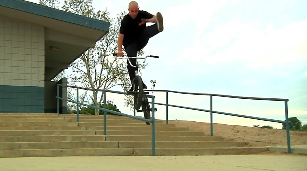 Ethan Corriere wurde ins Pro-Team von Fitbikeco. befördert und wenn man sich seinen Welcome-Edit so anguckt, findet man haufenweise gute Gründe dafür.