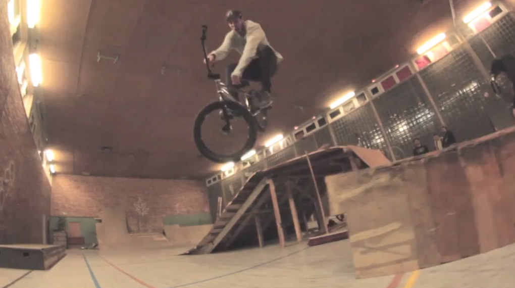 Felix Florian Koch hat ein super Video für SaltPLUS auf den Straßen von Wuppertal und Barcelona gefilmt. Hier entlang für eine geballte Ladung Curbaction.