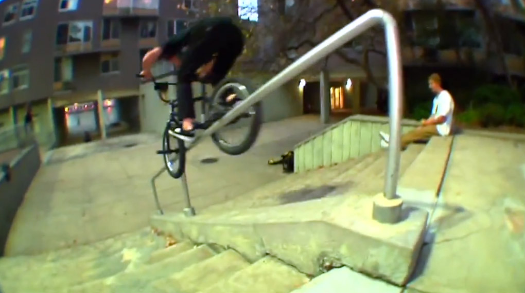 Ein Techniker auf Reisen: Julian Arteaga hat für éclat eine Woche lang seine kalifornische Heimat gegen die Straßen von New York City eingetauscht.