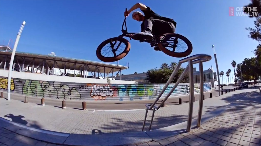 Ollie Shields hat sich für Vans zehn Tage lang auf den Straßen von Barcelona herumgetrieben. Was dabei an Clips rumgekommen ist, erfährst du hier.