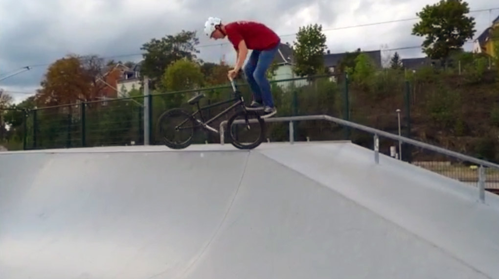 Lukas Gleich hat die Winterferien genutzt, um ein Video mit seinen besten Aufnahmen aus dem Jahr 2015 zusammenzuschneiden. Mehr dazu hier.