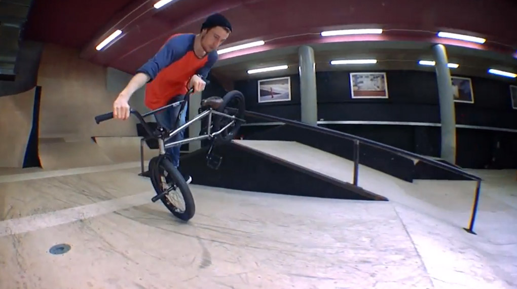 Pete Sawyer, Jordan Godwin, Mike Curley und Jordan Waters vom englischen wethepeople-Team nehmen den Source Park in Hastings auseinander. Sikerning!