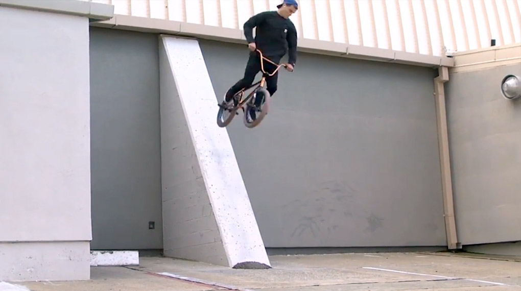 Für das Promovideo seiner Nemisis-Signatureline von Radio Bikes hat Tanner Easterla gleich reihenweise Rails und Ledges in Kalifornien zerlegt.