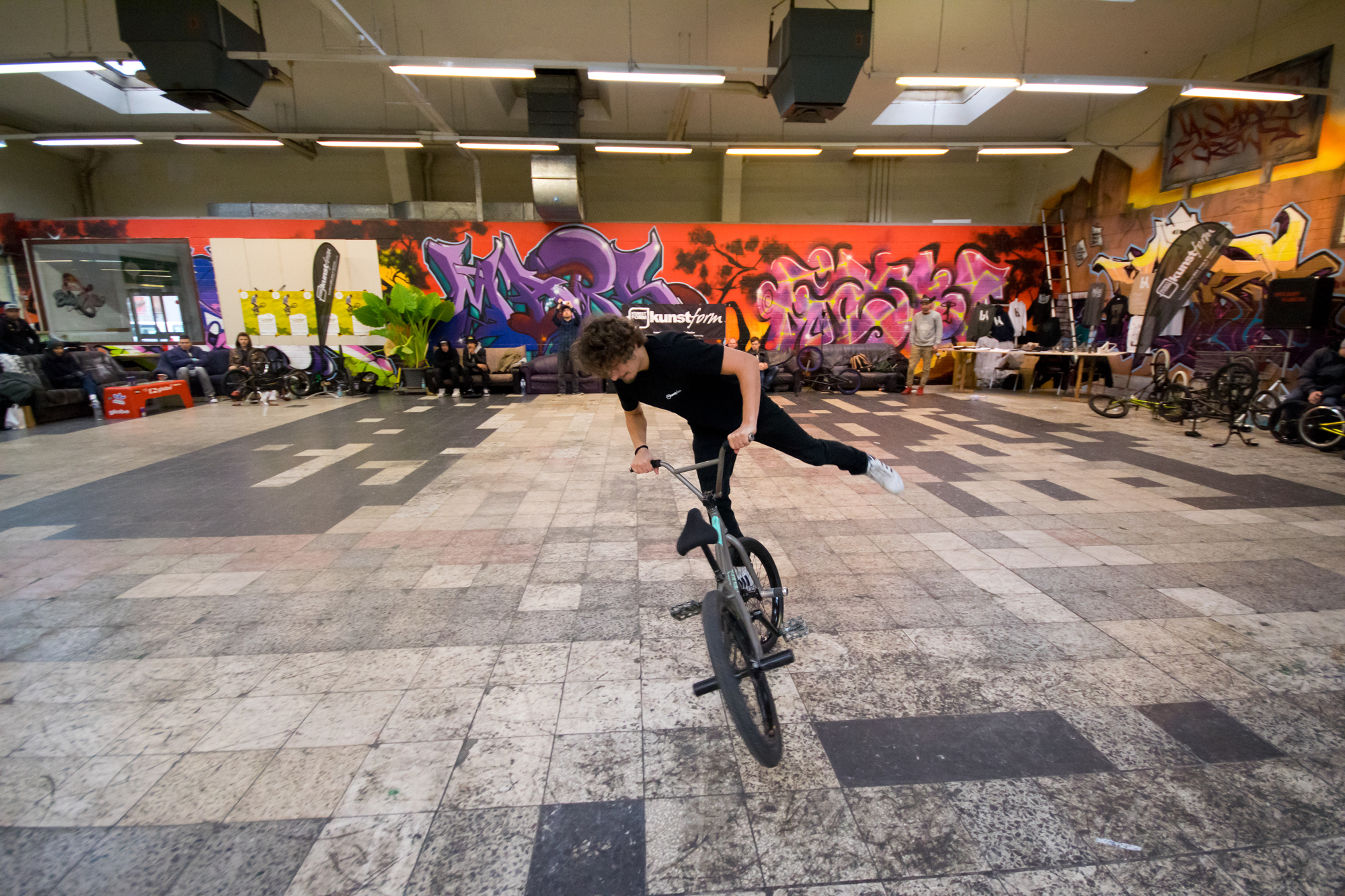 Sebastian "Seppl" Pospischil, Inside Whiplash