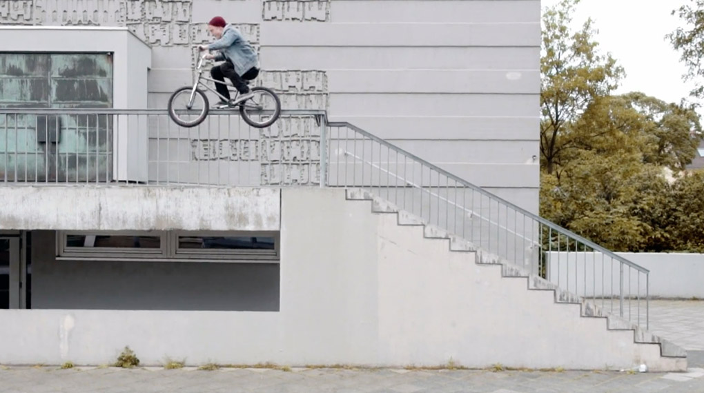 Die Jungs von der Ciao Crew aus FFM haben ein verlängertes Wochenende in Mannheim verbracht. Hier ist das Video von ihren Abenteuern. Gönn