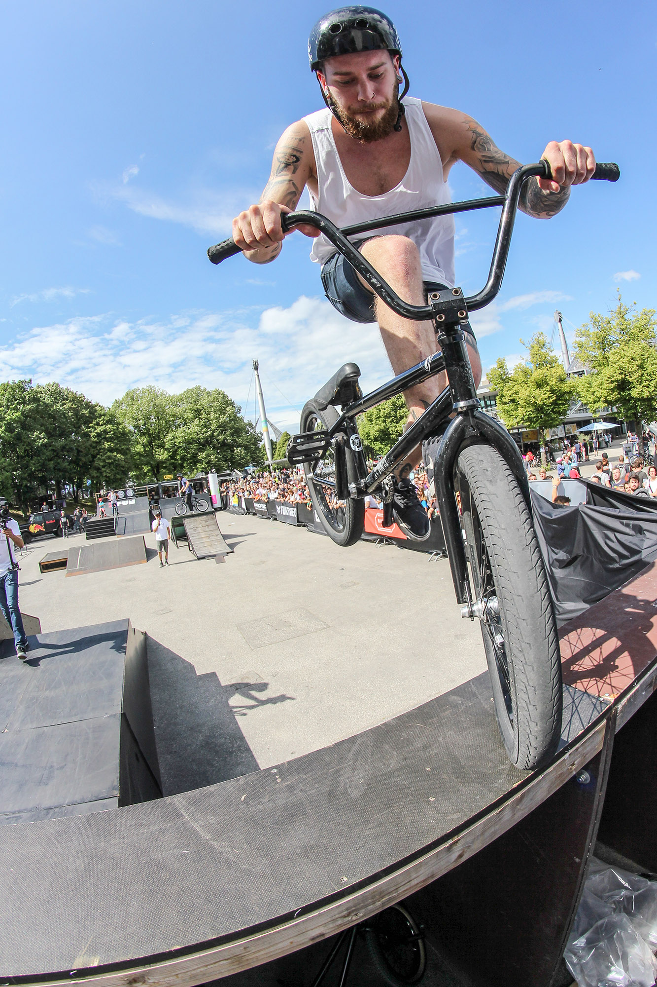 Michael "Matze" Mathes, Canjam to Fakie