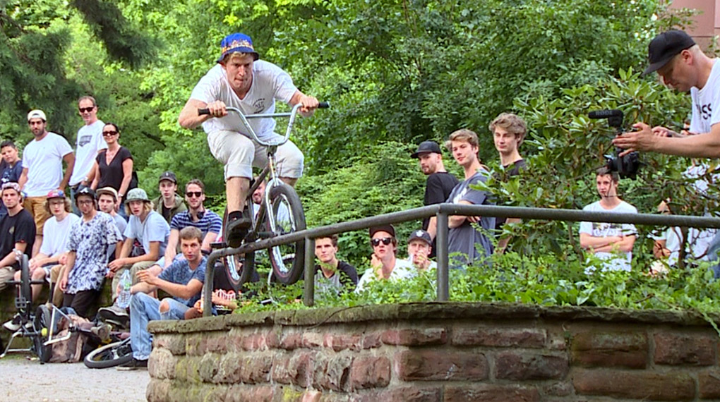 Hier findest du unser Video vom Ciao X Dub Jam 2016 in Frankfurt mit Bruno Hoffmann, Sam Jones, Daniel Tünte, Jordan Godwin, Max Gaertig uvm.