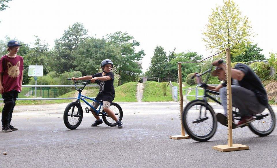 Tobias Hierholzer stapelte beim Bunnyhopcontest auf dem Teenage Mutant BMX Jam 2016 in Friedrichshafen tief