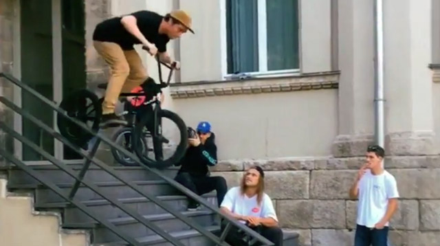 540 geht immer: Hier sind ein paar Clips von Bruno Hoffmann aus Huntington Beach, Moskau, Hastings, Köln und natürlich Frankfurt.