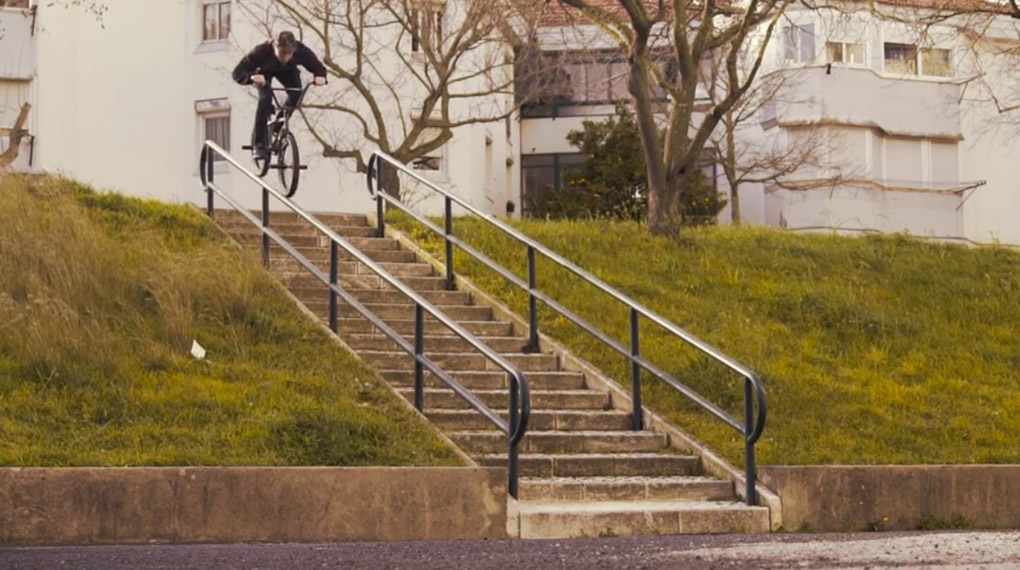 Hightechstreetsteez: Sam Jones hat für seine Section auf der Transmission-DVD von BSD reihenweise technische Leckerbissen rausgehauen.