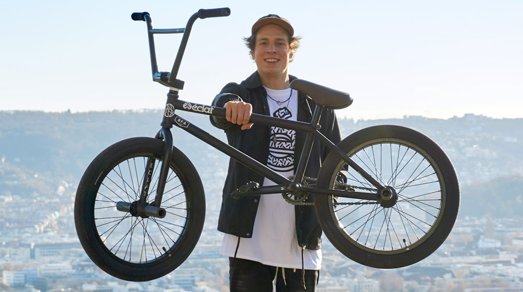 André Bodlin ist neu im Team von éclat. Für diesen Bikecheck haben wir uns das Rad des 22jährigen Wahlstuttgarters und TV-Stars in spe mal genauer angeguckt