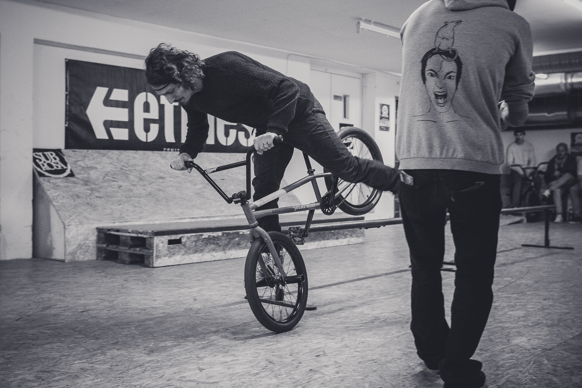 Ursprünglich ist Sebastian Pospischil ja Flatlander, aber in letzter Zeit hat der kunstform-Gründer auch seine Streetseite entdeckt