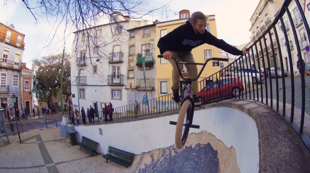 Die restlichen Sections auf der Transmission-DVD von BSD sind nicht gerade arm an Bangern, aber den Ender des Jahres hat Liam Zingbergs gefilmt.