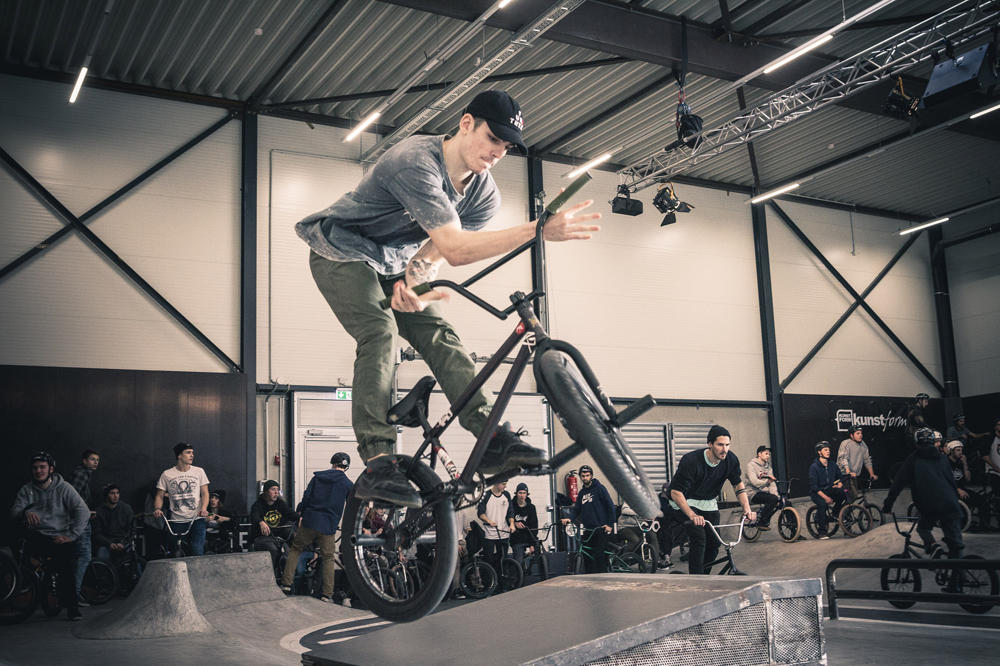 Aaron Paffenholz ging bei den Amateuren an den Start, hatte in seinem Run aber leider ein wenig Pech. Barspin aus besseren Zeiten