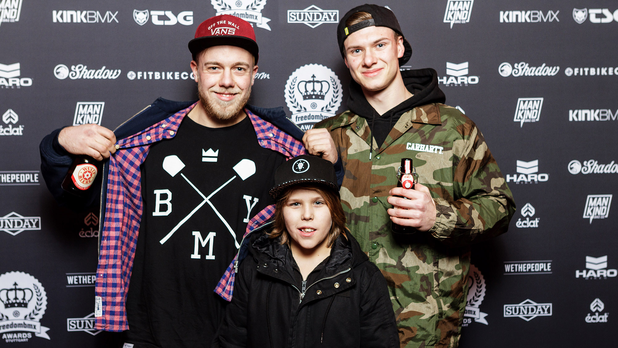 Drei Generationen auf einem Foto vereint: Max Lachmann, Mika Köhler und Marvin-Pascual Kopka