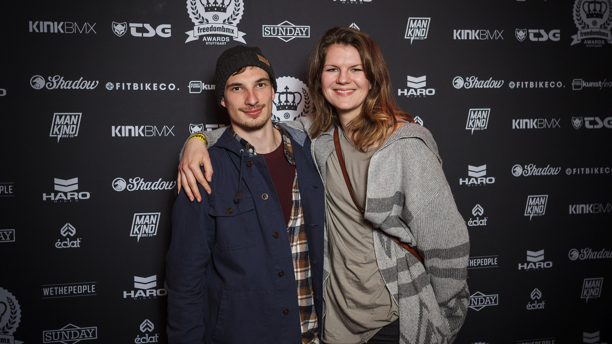 In Düsseldorf wäre das nicht passiert: Adrian Warnken und Begleitung