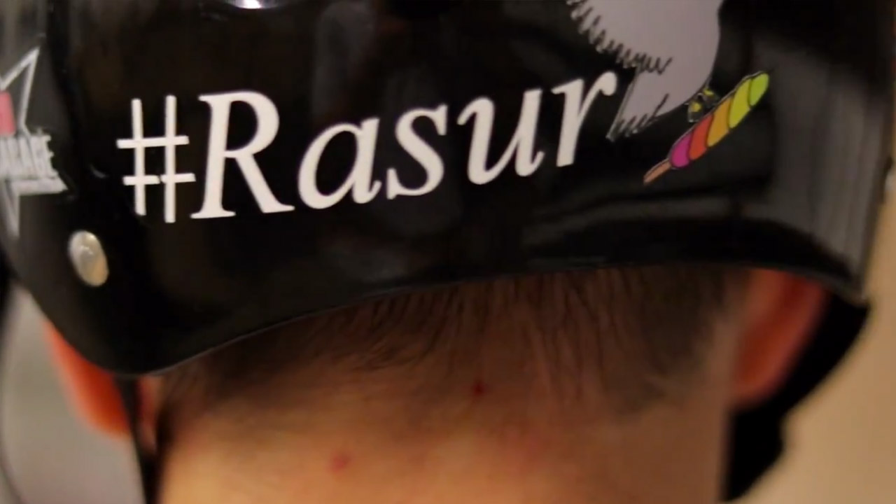 Jan Bisanz bearbeitet in diesem Video die Yard Skatehall und den 167 Park in Hannover mit ein paar kreativen Ideen. Check it out!