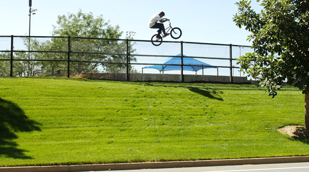Street, Trails und Park: Rob Darden, Seth Klinger und Ryan "Biz" Jordan﻿​ haben sich im Auftrag des Pusher Mailorders in Colorado umgesehen.