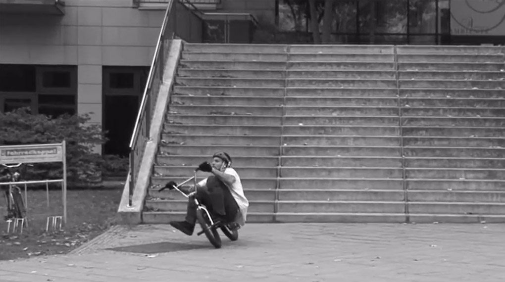 Bevor "Stephan Götz in the Streets of Berlin" demnächst online geht, gibt es zur Einstimmung schon mal diesen epischen Trailer.