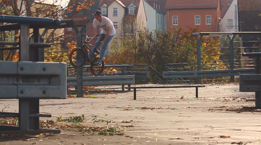 Artur Meister startet durch: Hier findest du zwei Videos, die der Streetfahrer aus Nürnberg für die Cancelled Crew und den Blankstore gefilmt hat.