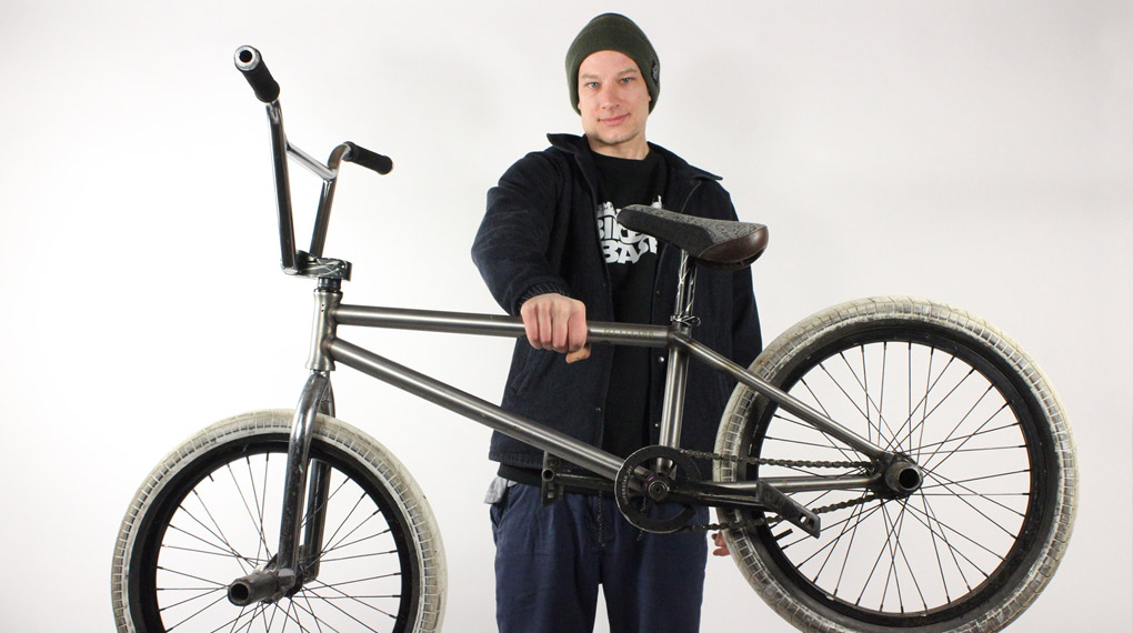 Markus Lange ist neu im Team von Autum BMX. Für diesen Bikecheck haben wir den Hobel des Wahlberliners einmal genauer unter die Lupe genommen.