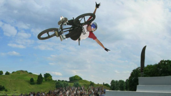 Vom 23.-25. Juni 2017 treten auf dem Munich Mash die 12 besten Rampenfahrer der Welt beim BMX Spine Ramp Contest gegeneinander an. Hier erfährst du mehr.