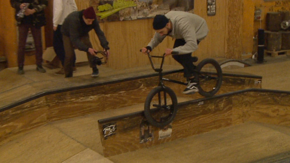 Hier sind ein paar Clips, die es nicht in unser Hauptvideo vom Ciao Jam in der Kesselschmiede Kassel geschafft haben, aber trotzdem sehenswert sind.﻿​