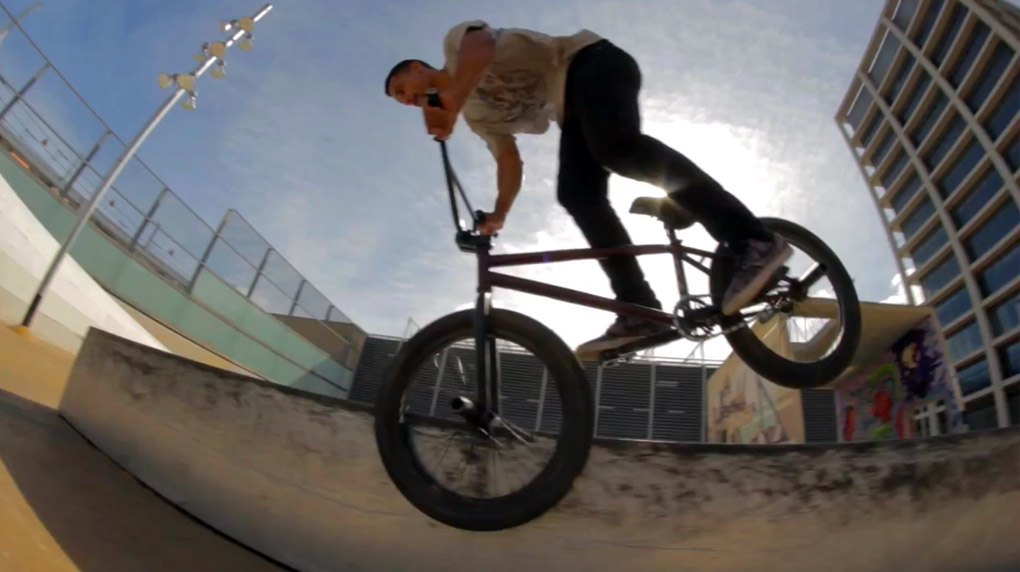 From Berlin with love: Nach der Premiere in der Jägerklause hat das "Streetlife"-Mixtape von Ride With Friends nun seinen Weg auch ins Internet gefunden.