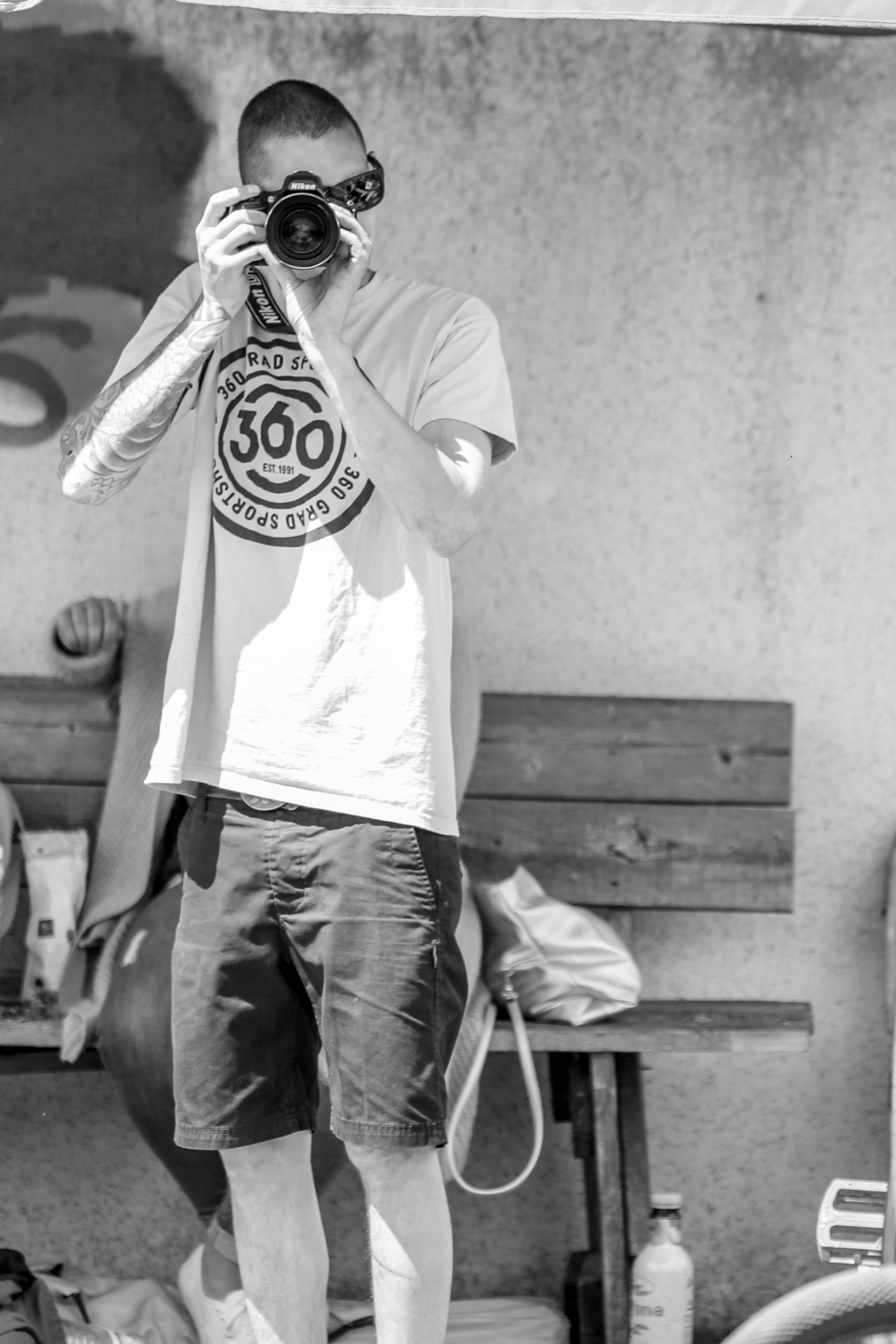 Alexander Kusch von AllRide BMX Distribution und dem 360 Grad Sportshop war maßgeblich an der Renovierung des Lohhof Skateparks beteiligt, verletzte sich beim Testen der Rampen jedoch leider am Fuß und konnte deshalb am Tag des Jams nicht fahren