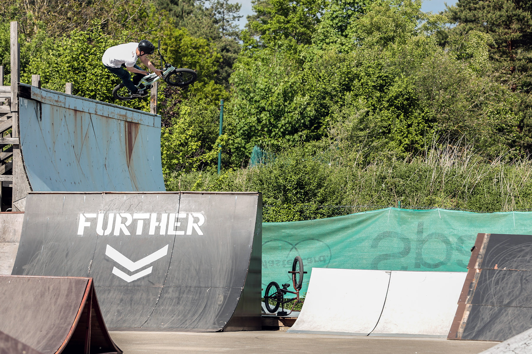 Barspin Air mit reichlich Hangtime an der riesigen Further-Quarter von Paul Janda