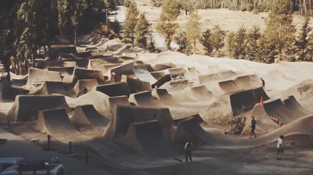 Sieht so der Himmel auf Erden aus? In dieser Folge von "BMX Paradise" besuchen Dawid Godziek und seine Freunde ein paar sensationelle Spots in Neuseeland.