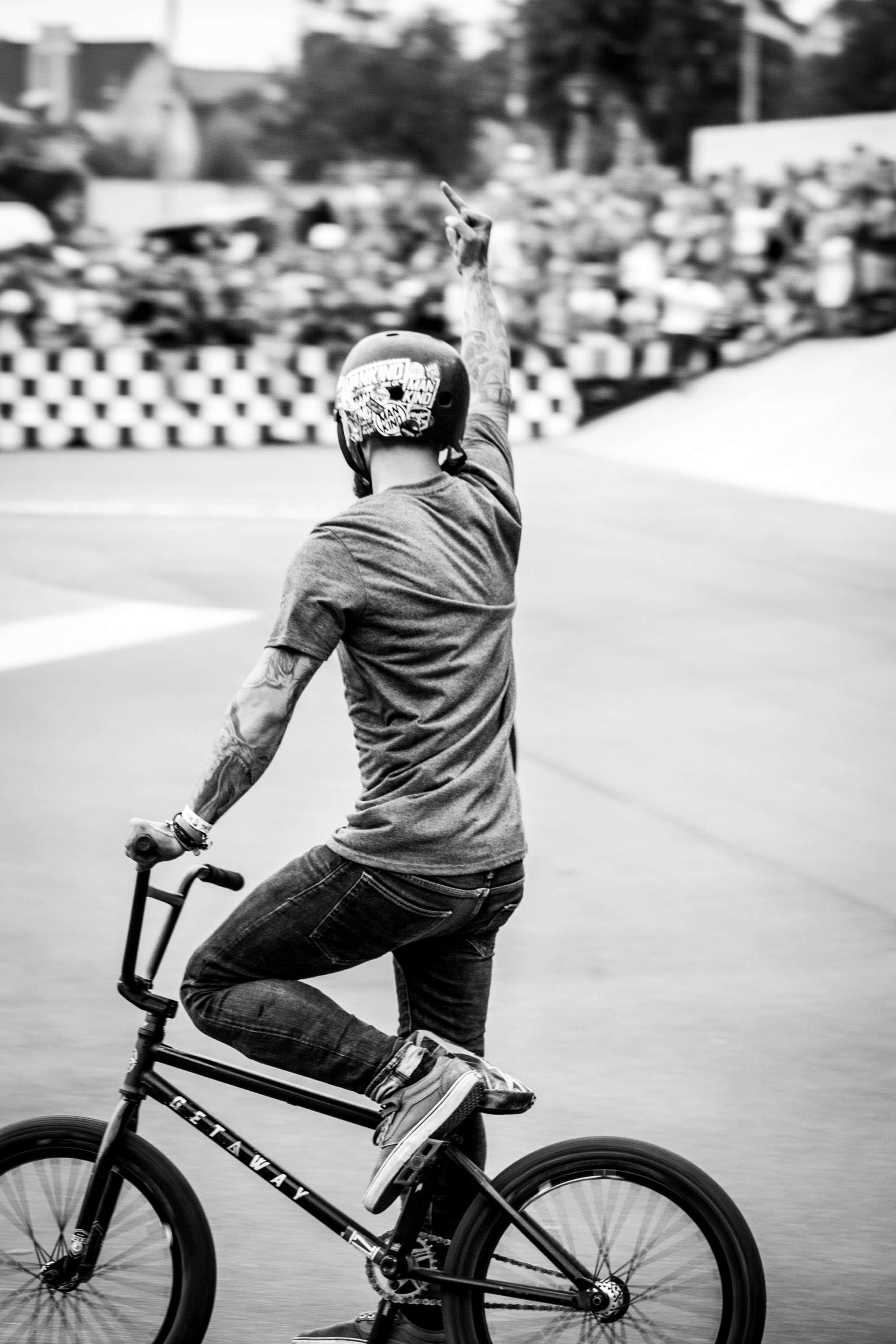 Stinkefinger für den Endgegener