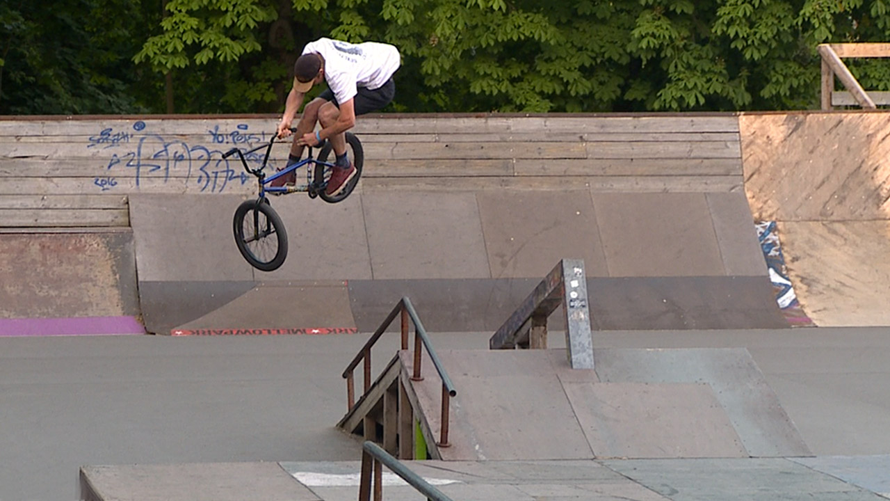 Bombenwetter, beste Stimmung und rasante Contests: der Highway to Hill 2017 war der Knaller! Hier ist unser Video von einem Spitzenwochenende an der Spree.