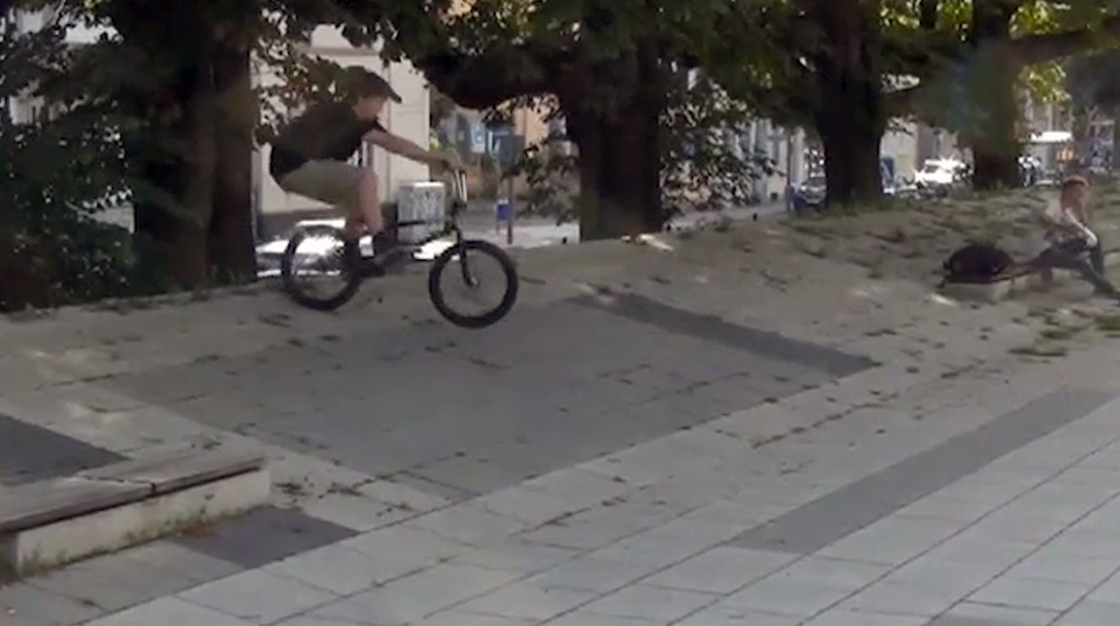 Jan Hollinger ist das Gleichgewicht in Person. Hier gibt