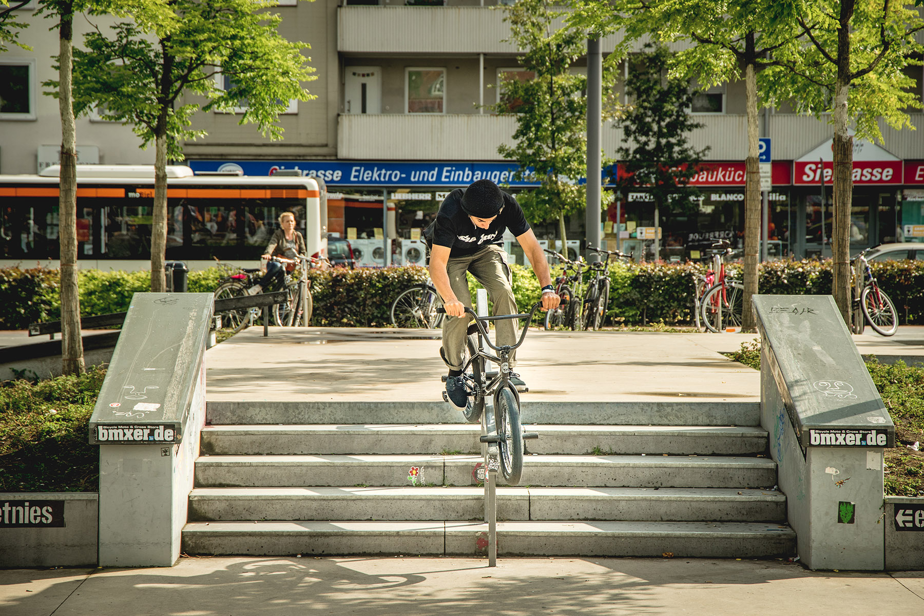 Die Ruhe vor dem Sturm: Daniel Portorreal feilte schon auf dem Streetparcours an seinen Lines, als die meisten anderen Fahrer noch in der Koje lagen. Kein Wunder also, dass der "Best Line"-Award auch in diesem Jahr wieder an ihn ging