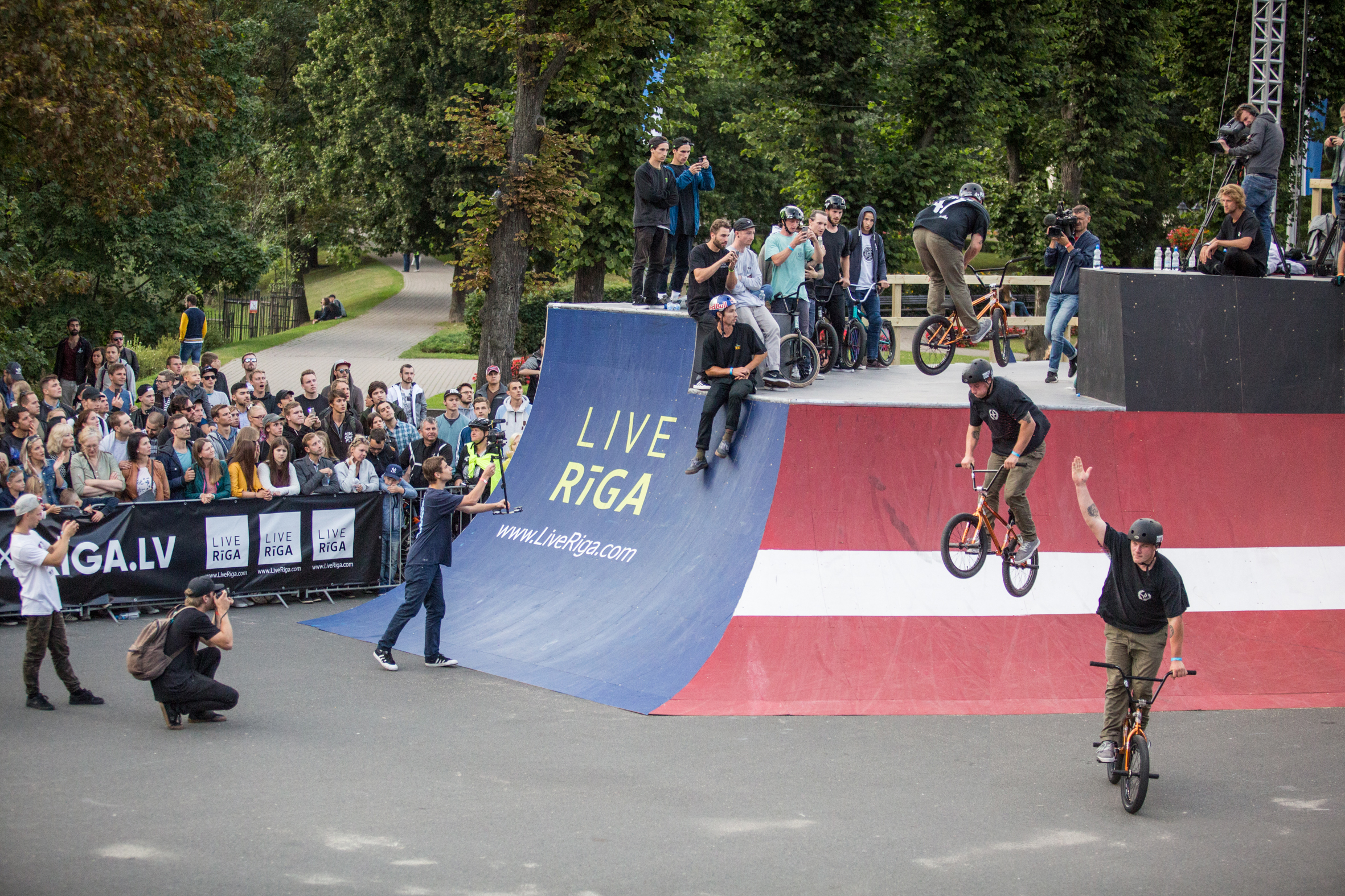 Amtlicher Truckdriver Drop von Leon Hoppe