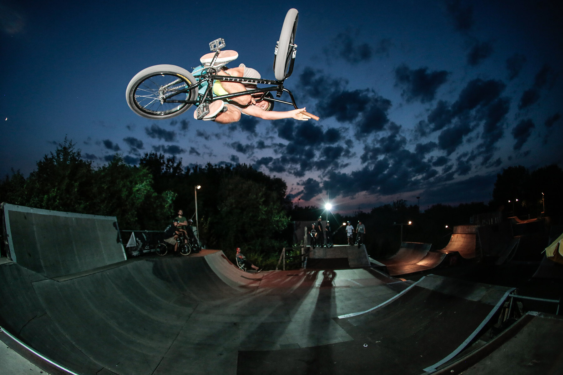 Solider Lufstand von Tom Untheim im Skatepark Wendelstein