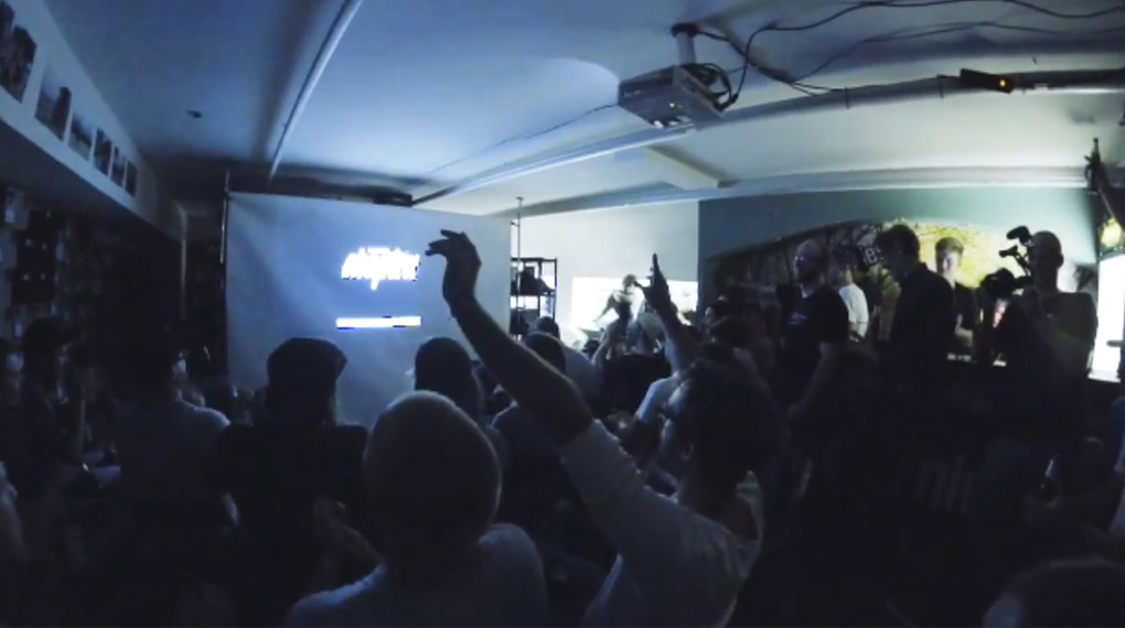 Die Deutschlandpremiere von etnies Chapters fand im kunstform BMX Shop statt. Hier sind ein paar Impressionen von eine Knallerabend in Stuttgart.