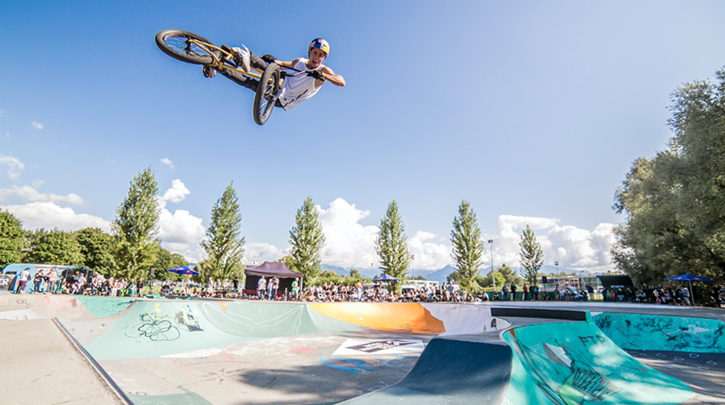 Staraufgebot am Bodensee: Wir haben die Ergebnisse und eine Fotogallery vom 5. Lauf der Ride Further Tour 2017 im Betonpark von Hard (Österreich) für euch.