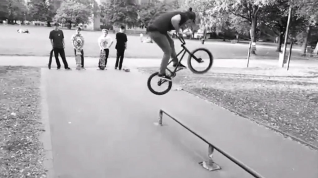 Eine Lehrstunde in Manuallines und Hard 180s: Raphael Allstadt hat uns ein Video mit seinen Lieblingsclips aus den Jahren 2015-17 zukommen lassen.