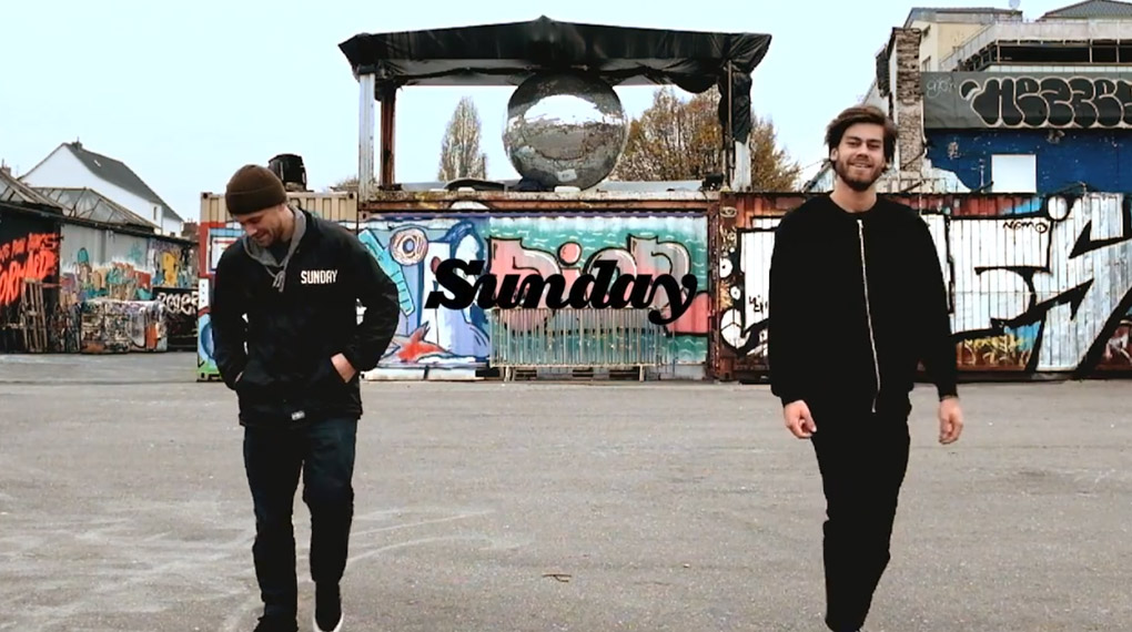 Teamwork aus Köln: Die SIBMX-Teamfahrer Lukas Häusler und Robin Heidereich sliden in ihrem Splitedit für Sunday Bikes kreuz und quer durch die Domstadt.