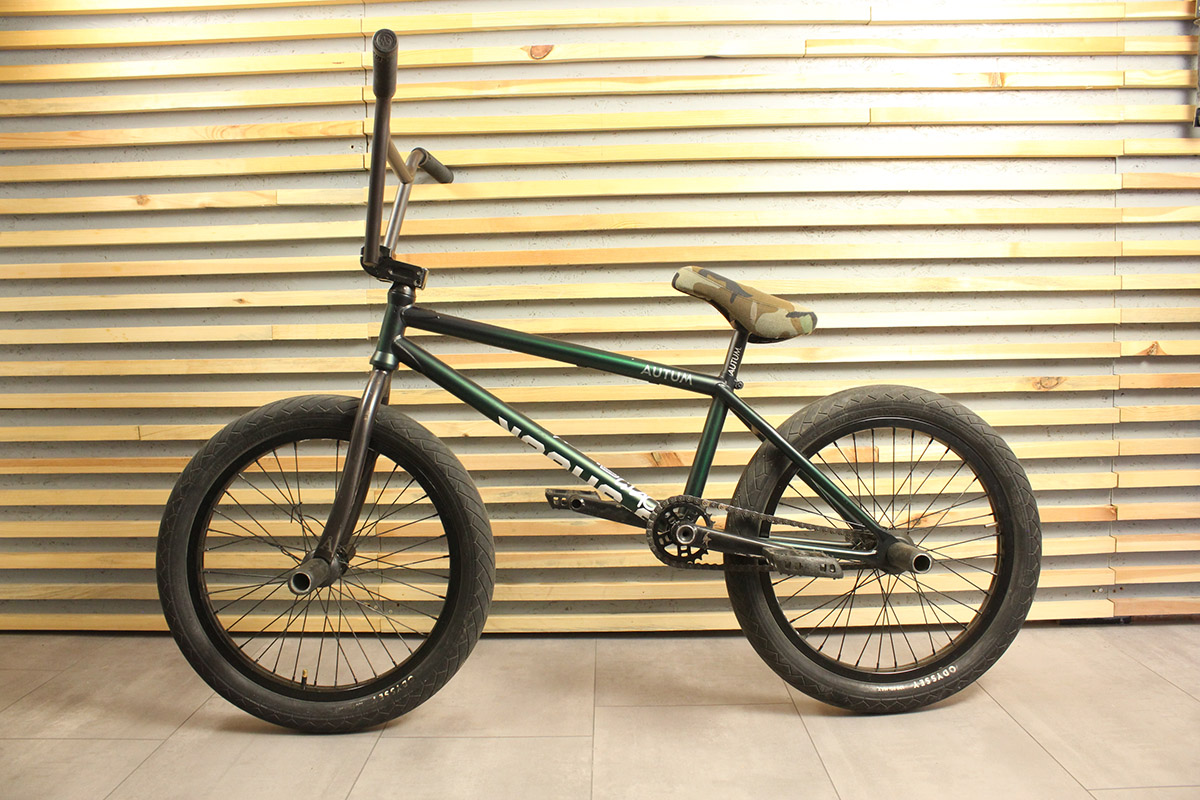 Kevin Nikulski Signaturerad von Autum Bicycles