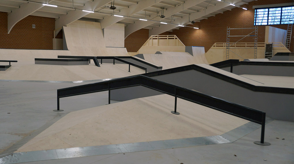 Lätzchen raus und klarmachen zum Sabbern! Wir haben einen Schwung Fotos aus der neuen Skatehalle des Backyard e. V. in Oldenburg für euch.