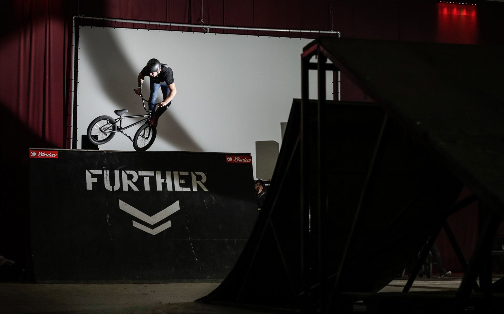 Beim Best-Trick-Contest auf den freedombmx Awards in München ging gut zur Sache. Sebastian Gerlich hat sich für uns mit seiner Kamera ins Getümmel gestürzt.