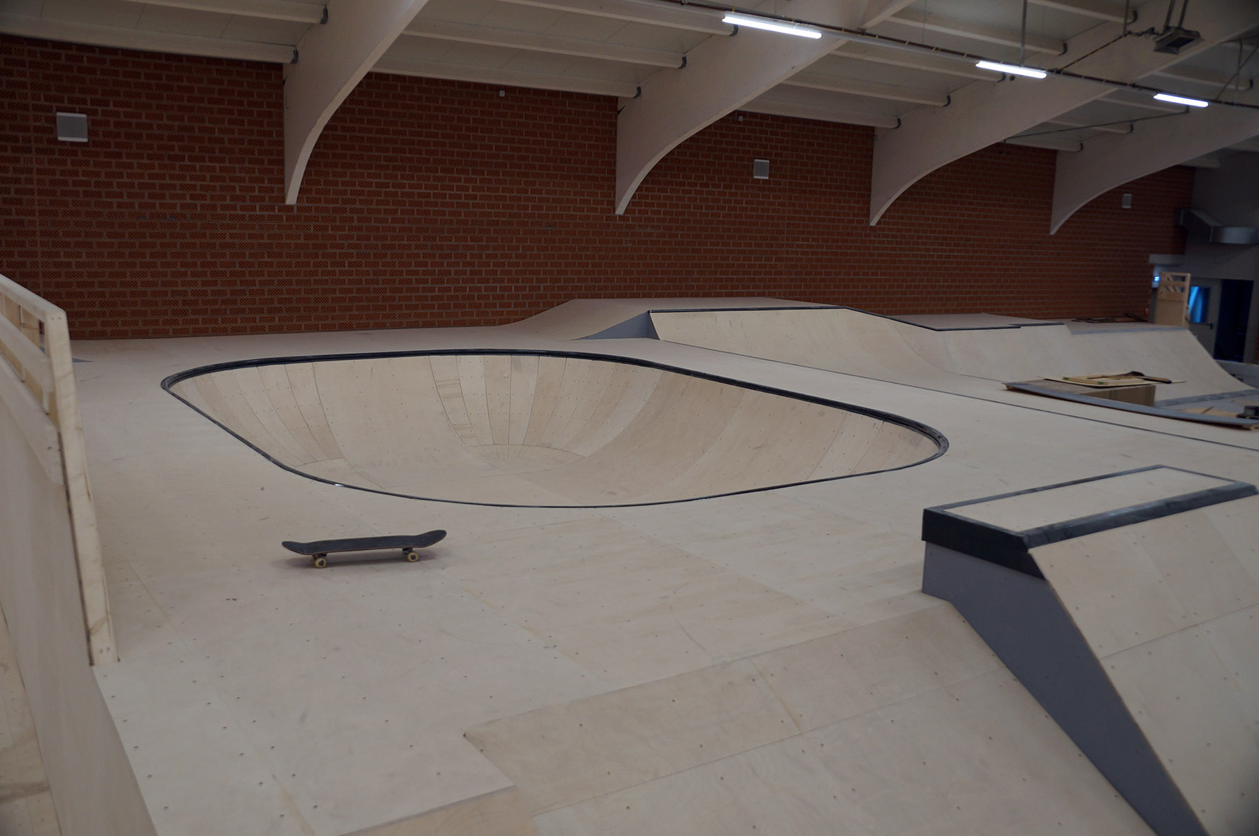 Kleiner Bowl in der Skatehalle Oldenburg