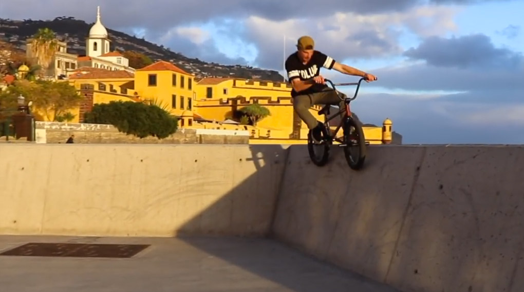 Der SIBMX-Fahrer Adrian Warnken hat auf der portugiesischen Atlantikinsel Madeira Urlaub gemacht. Natürlich hatte er sein Rädchen dabei …