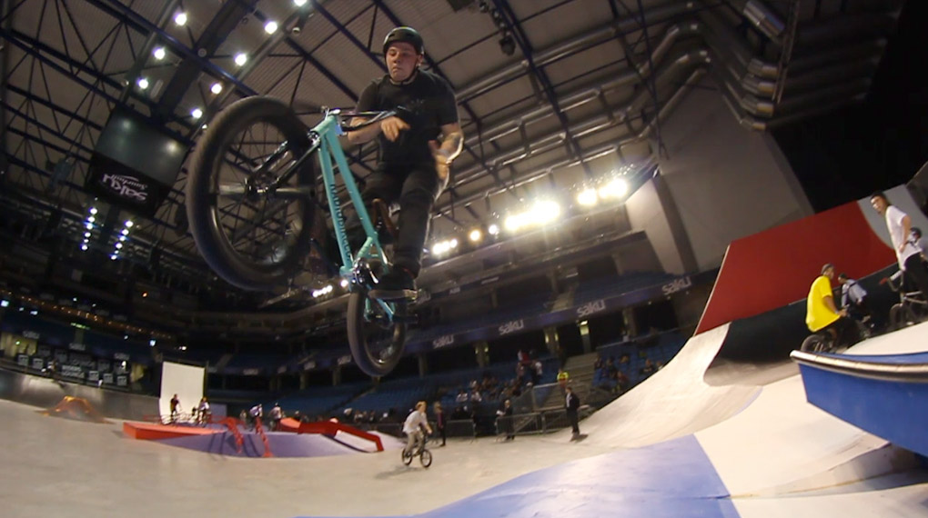 Tag 1 auf der Simple Session 2018 in Estland: Hier sind ein paar Highlights vom Street- und Parkpractice in der Saku Suurhall.